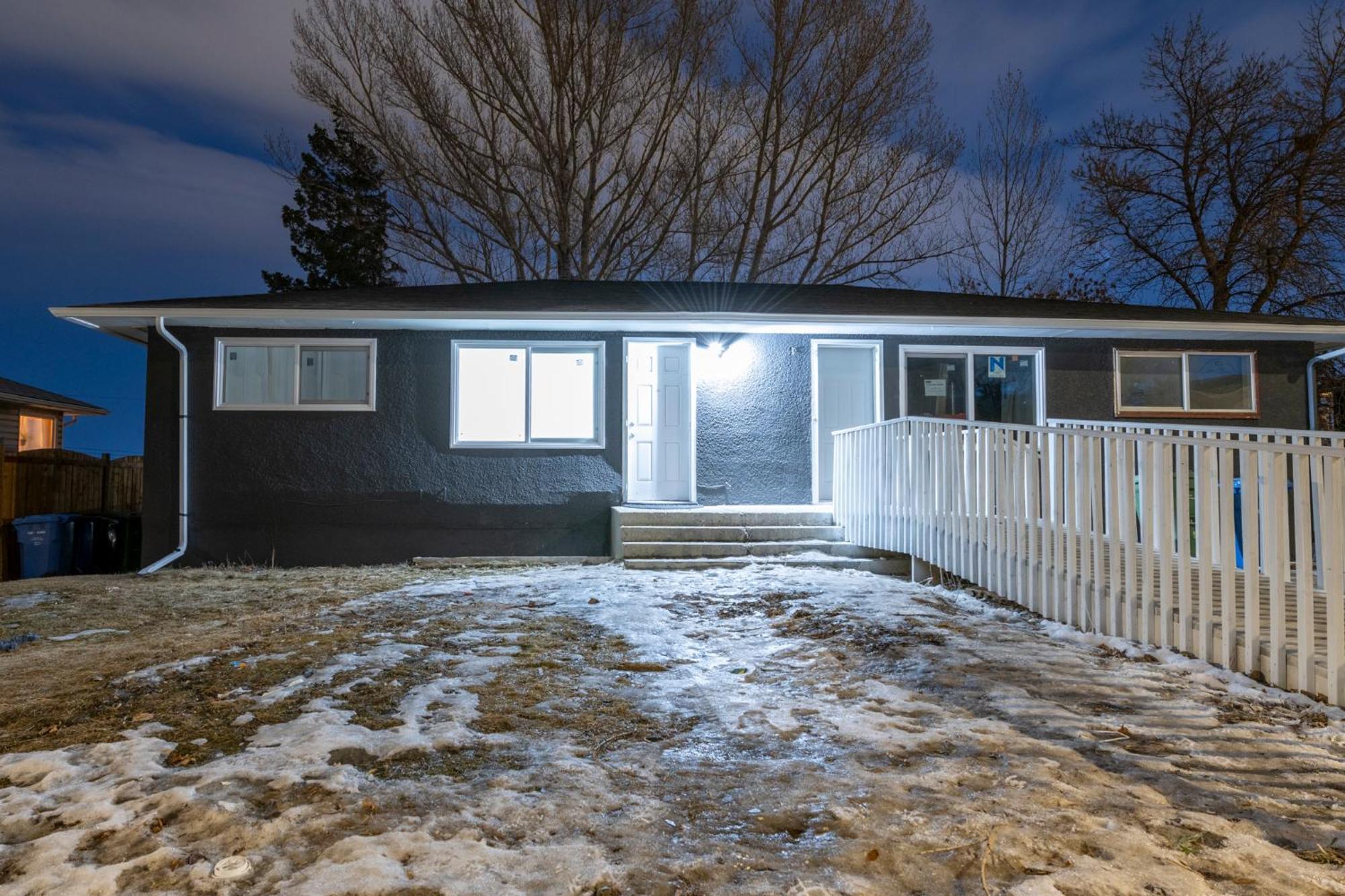 Centre Street Upper 2Bedsuite 4408 Calgary Luaran gambar
